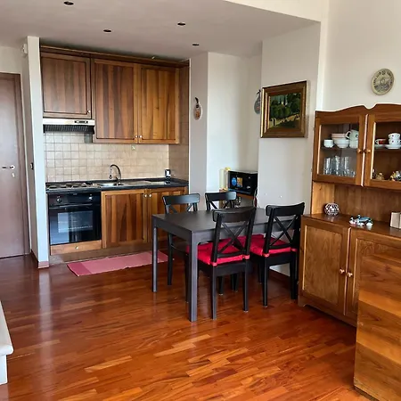 Stella Delle Rocche House Lägenhet